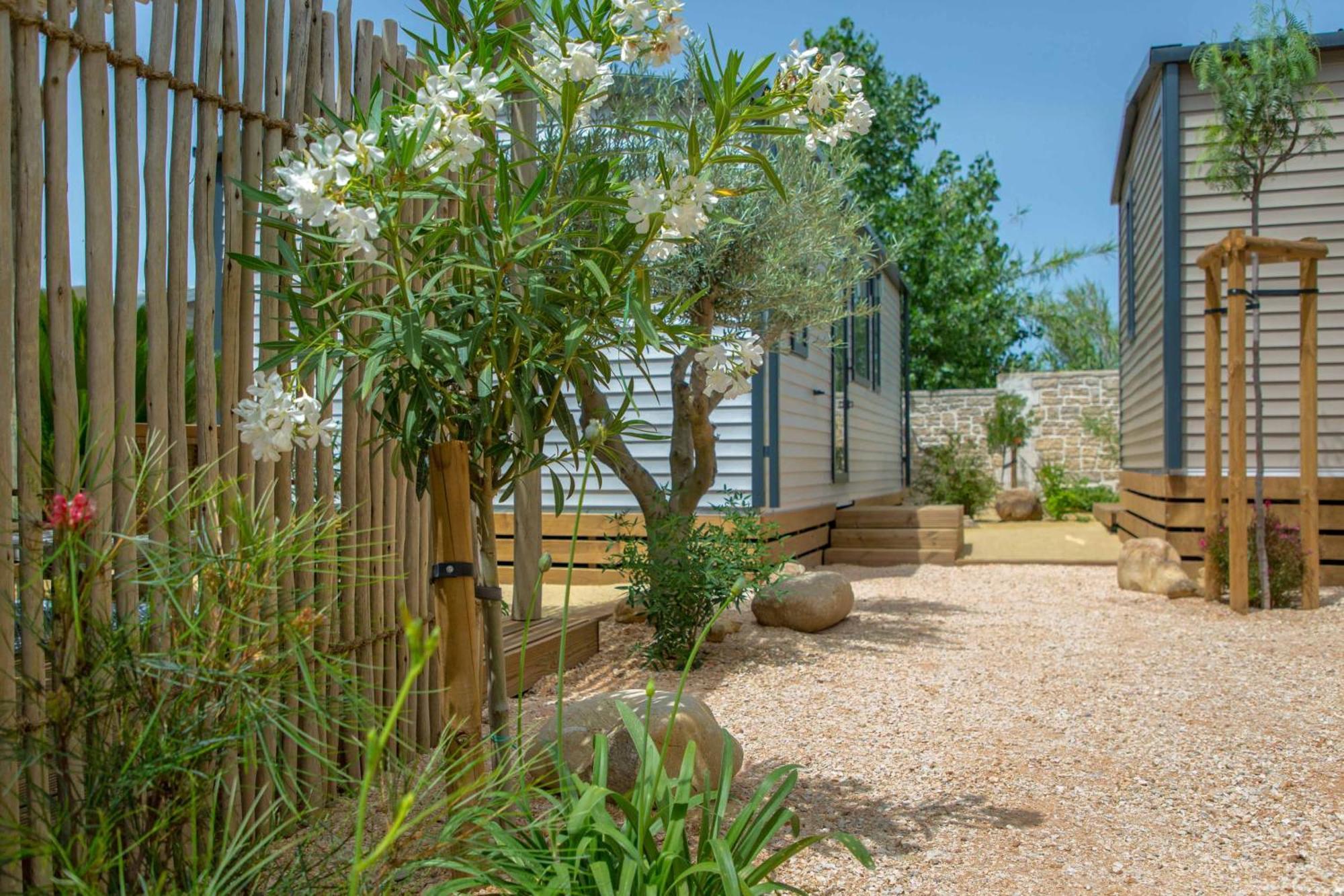 Camping Les Jardins D Agathe Le Grau-dʼAgde 外观 照片